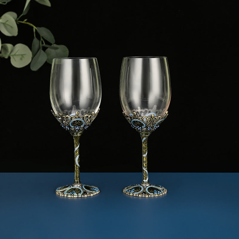 "Elegant Glass Decanter Set with Decorated Wine Glasses | Perfect for Special Occasions"