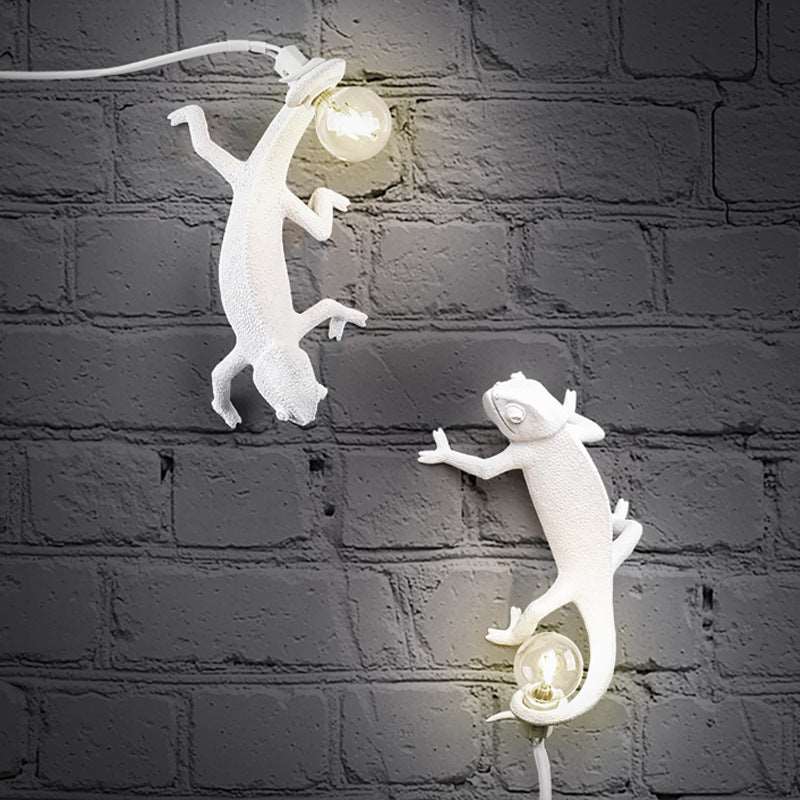 Galleria369-"Chameleon Table Lamp"