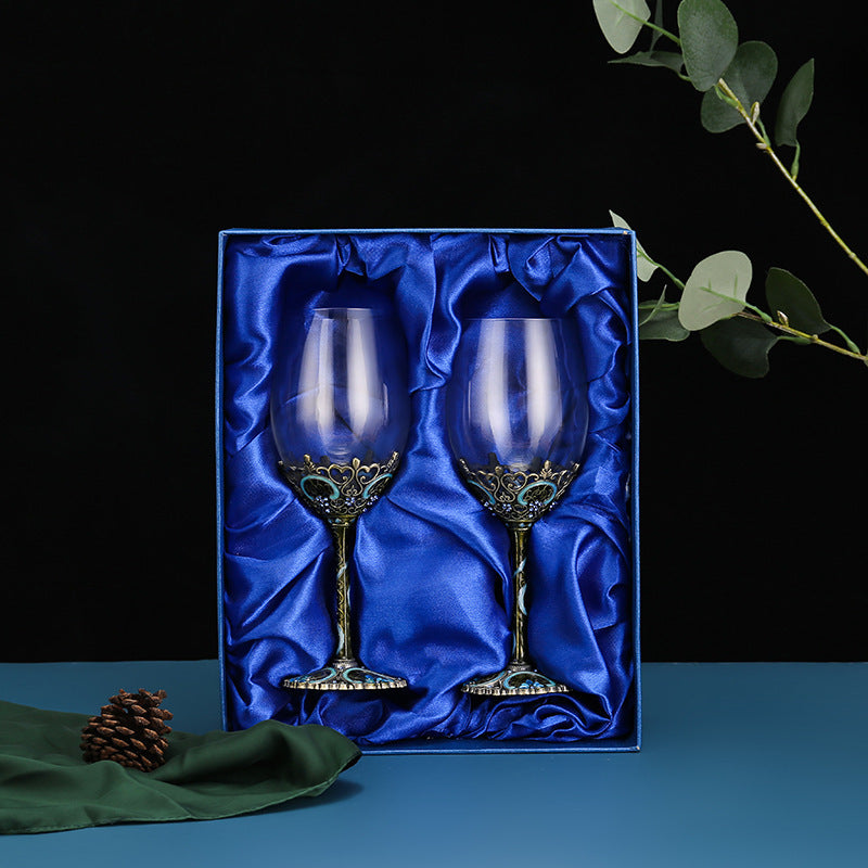 "Elegant Glass Decanter Set with Decorated Wine Glasses | Perfect for Special Occasions"