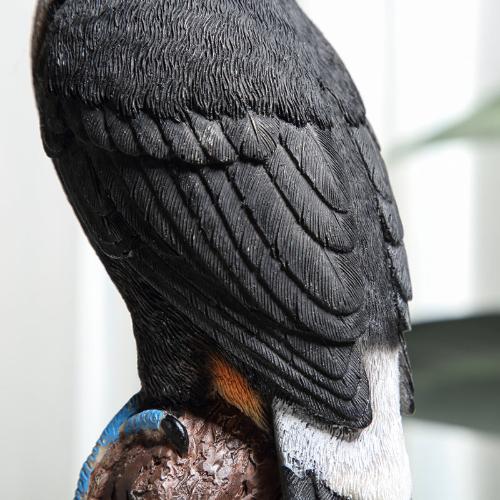 Creative Toucan Resin Statue – Tropical Design for Indoor and Garden Decor