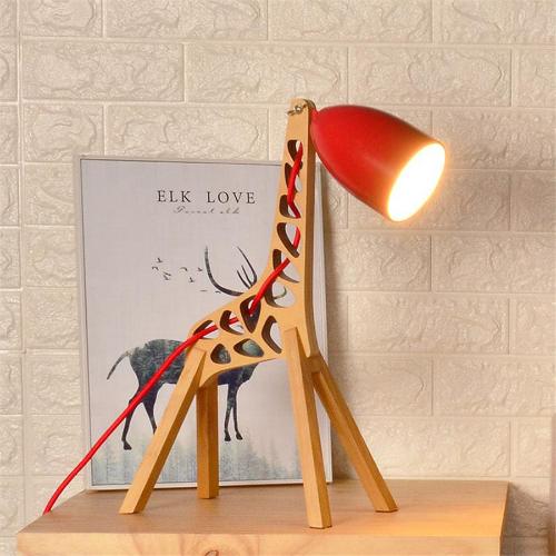 Giraffe Wooden Children's Room Desk Lamp – LED, Colorful & Fun