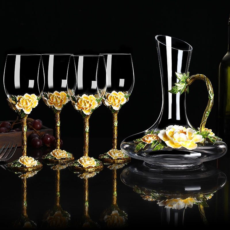 "Elegant Glass Decanter Set with Decorated Wine Glasses | Perfect for Special Occasions"