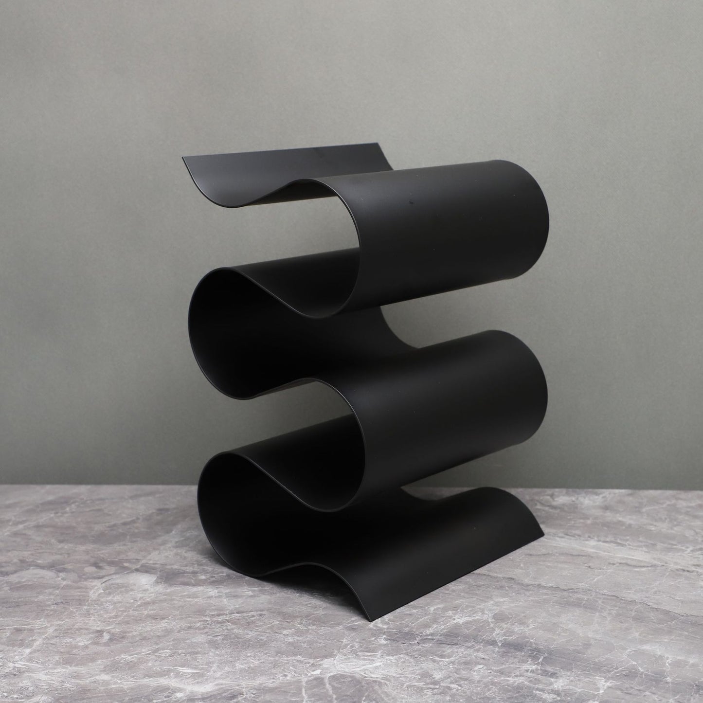 Modern Minimalist S-Shaped Metal Wine Rack