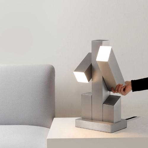 Rhobot Lamp – Modern Functional Lighting Inspired by Bauhaus Design