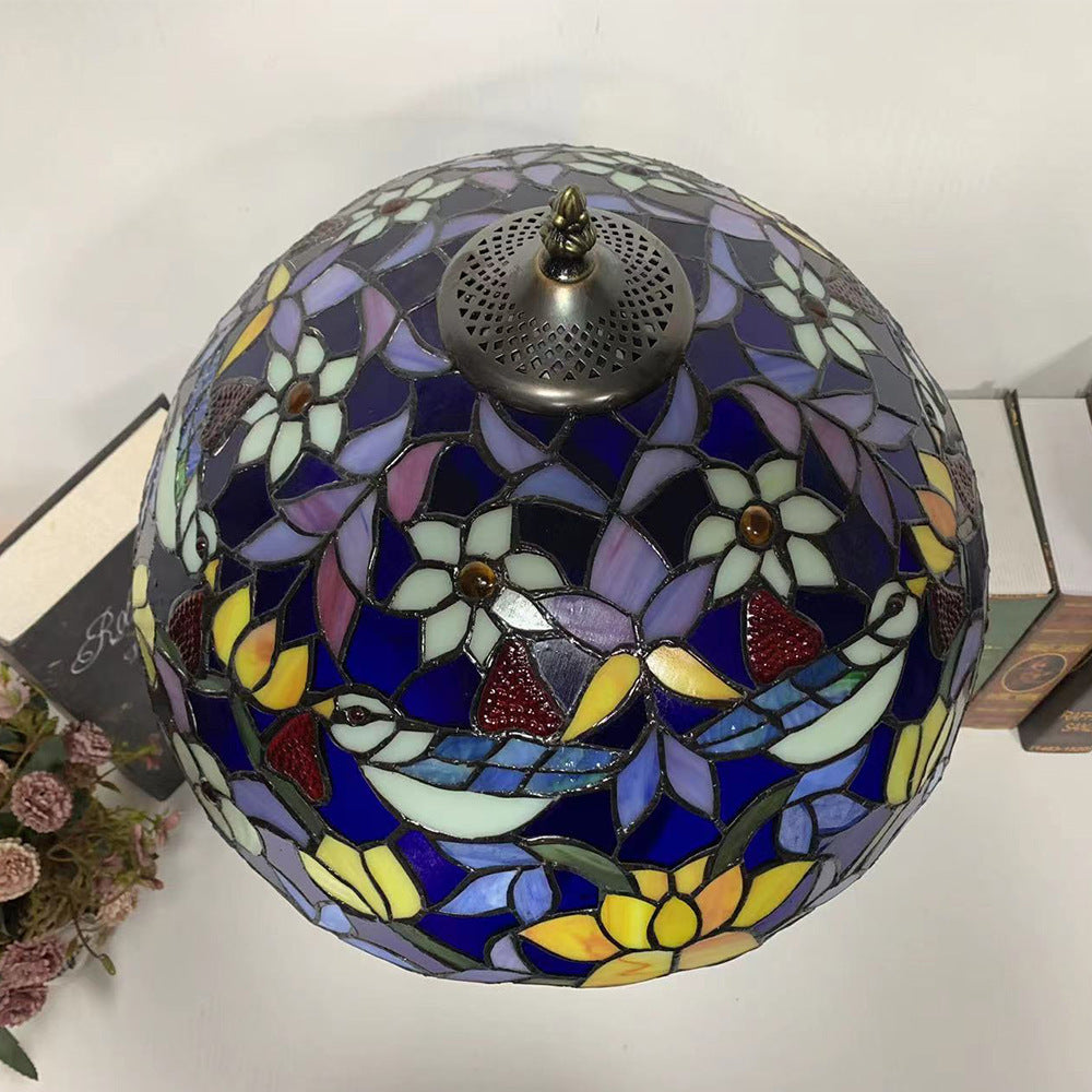 Lámpara de mesa Tiffany con pájaros y fresas